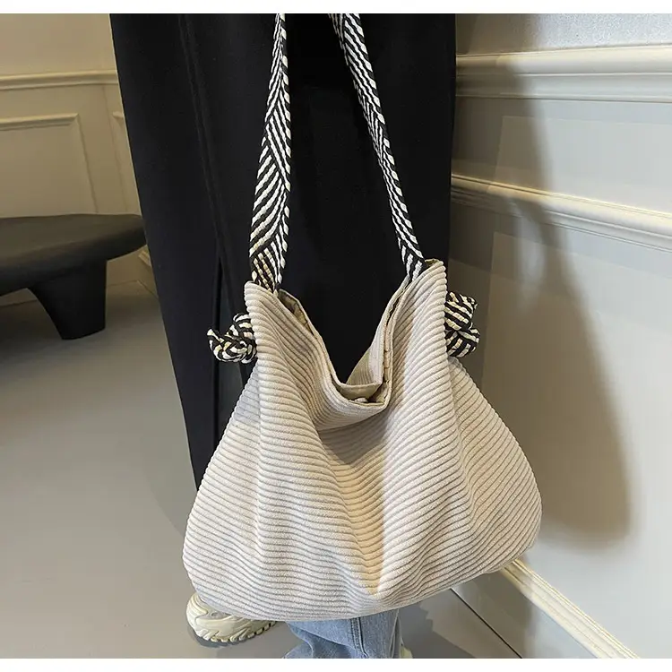 Casual Canvas Shoulder Bag Large Capacity Cross Border — feature 21