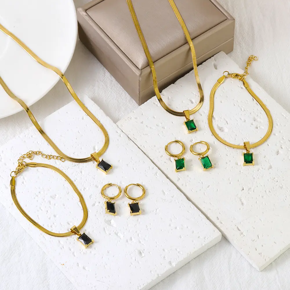 Gold Square Green Diamond Earrings Set — feature 6