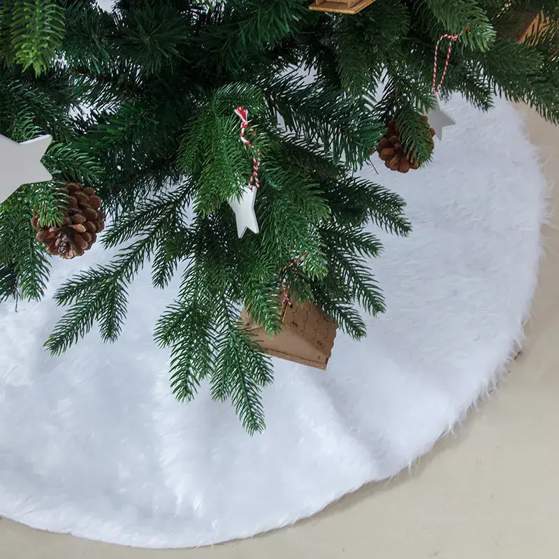 2025 Cross-Border Hot-Selling Christmas Tree Skirt Pure White Long-Haired Christmas Tree Bottom Decoration Carpet - Image 2