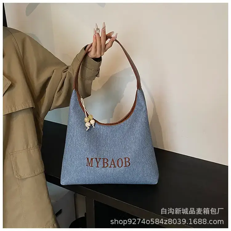 Large Capacity Women's Cross-Border Commuter Bag 2026 — feature 9