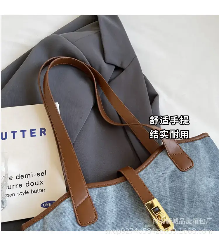 Vintage Textured Large Capacity Shoulder Bag 2026 Winter — feature 5