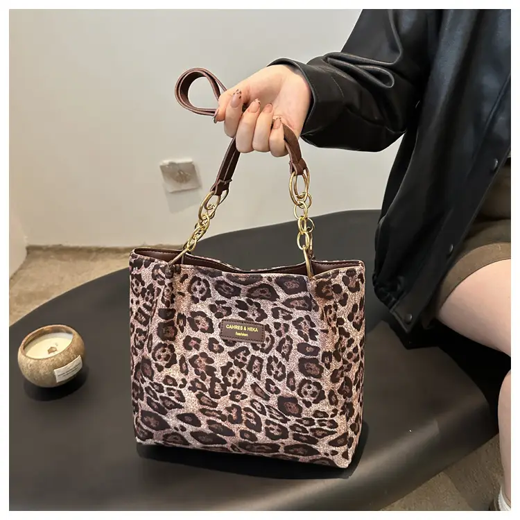 Leopard Print Single Shoulder Bag Women Large Capacity Tote - Image 3