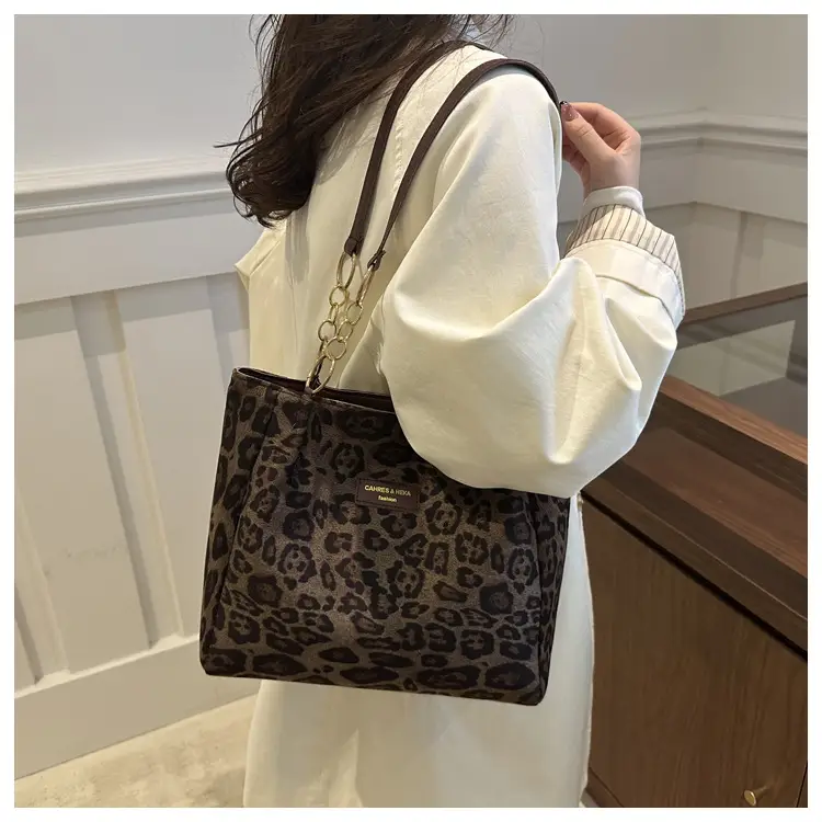 Retro Leopard Print Shoulder Tote for Women 2024 — feature 16