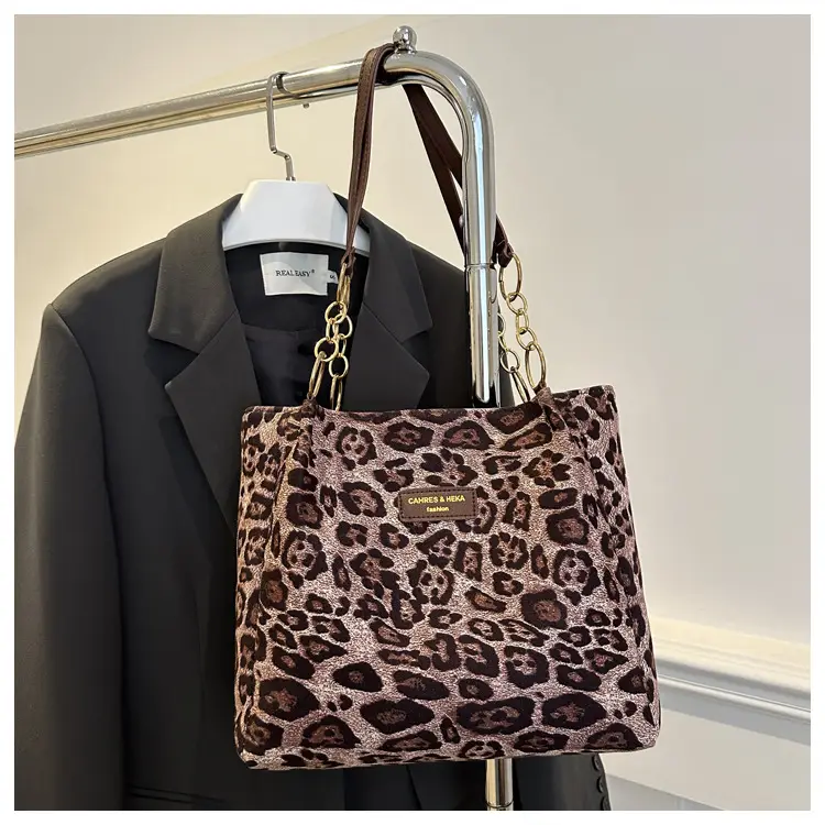 Retro Leopard Print Shoulder Tote for Women 2024 — feature 24