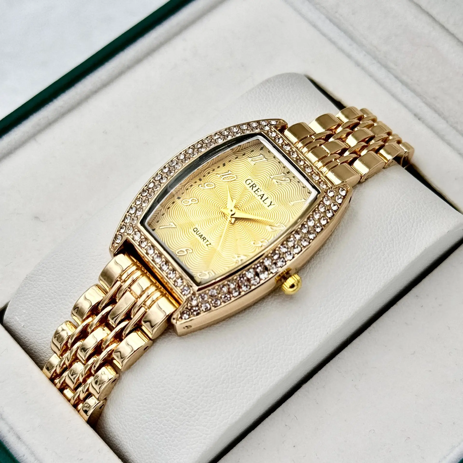 Gold Diamond Watch for Women with Quartz Dial — feature 11