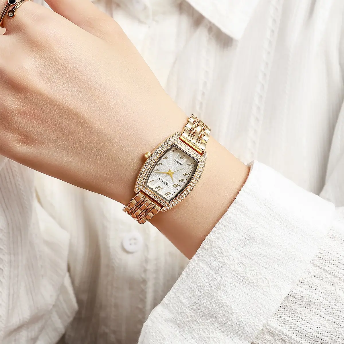 Gold Diamond Watch for Women with Quartz Dial — feature 3
