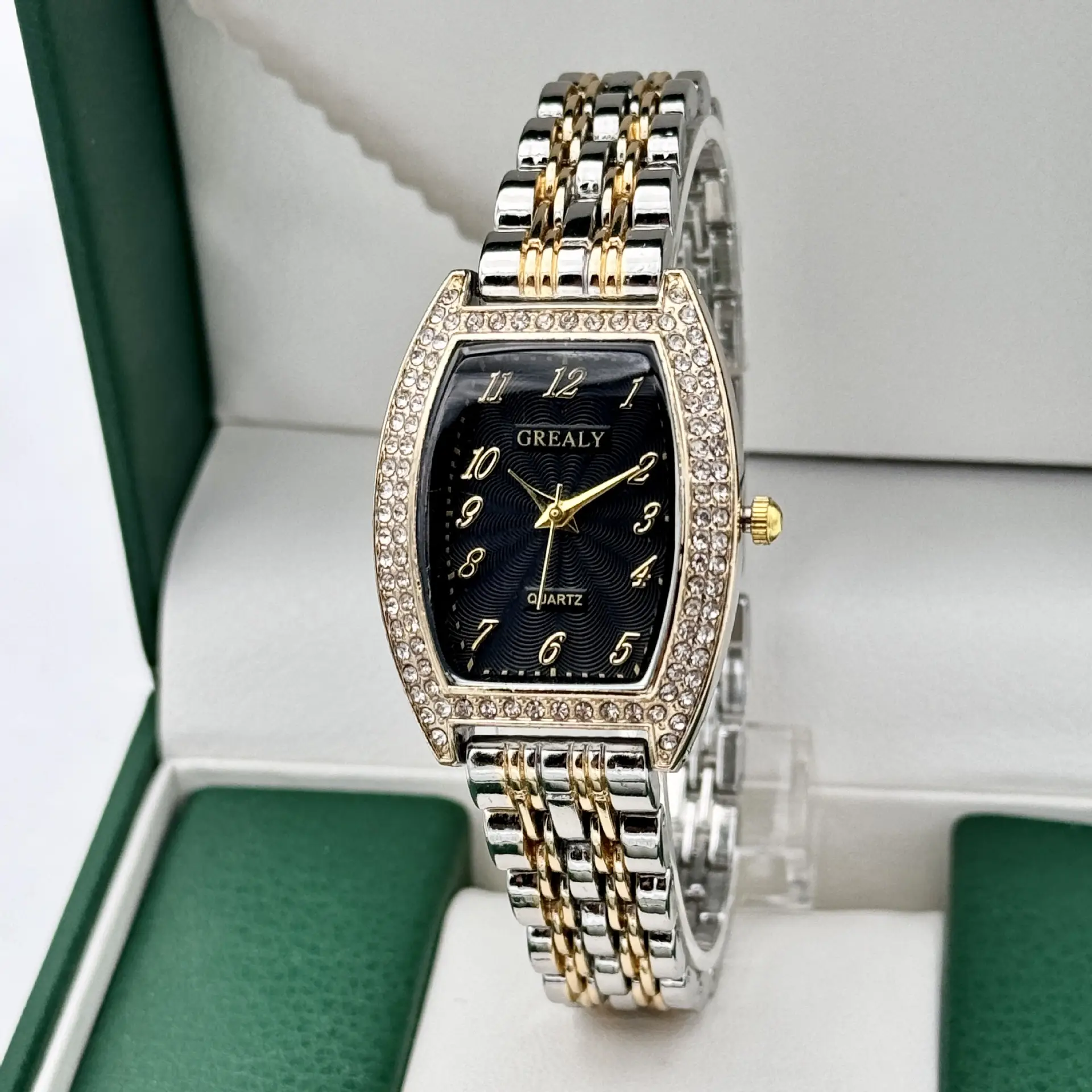 Gold Diamond Watch for Women with Quartz Dial — feature 8