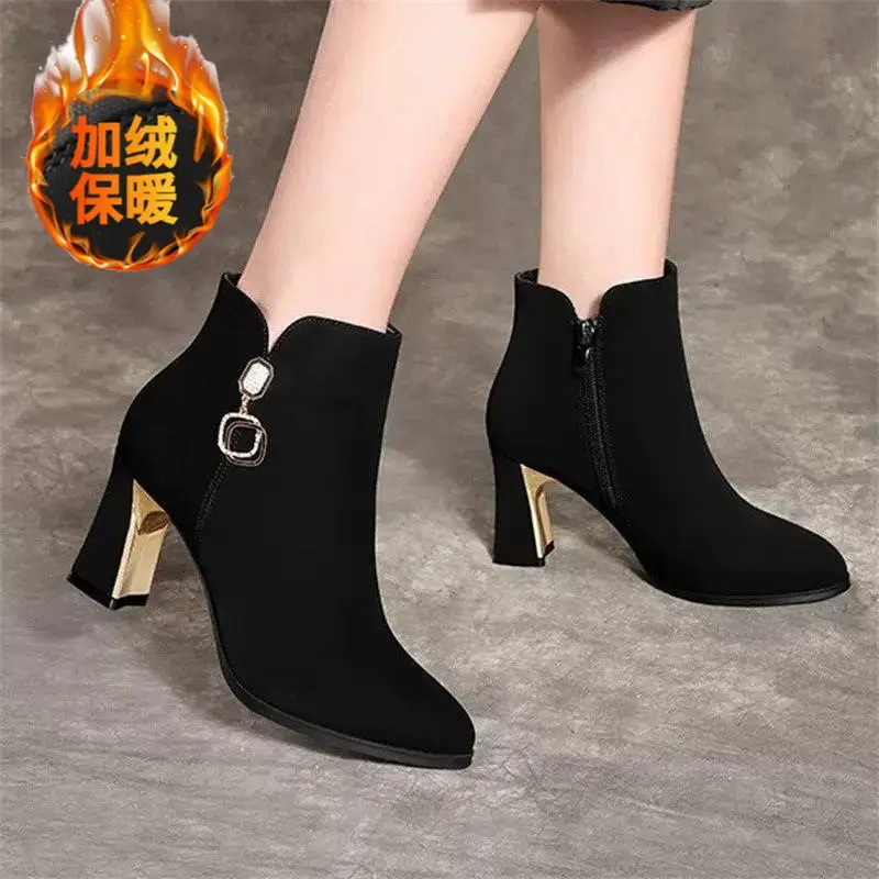 Women's Black Fleece Lined Warm Ankle Boots with Thick Heel
