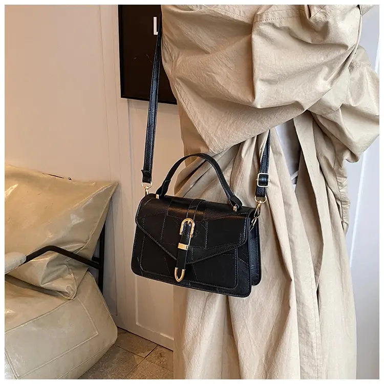 Silver Quilted Shoulder Bag for Women 2024 — feature 17