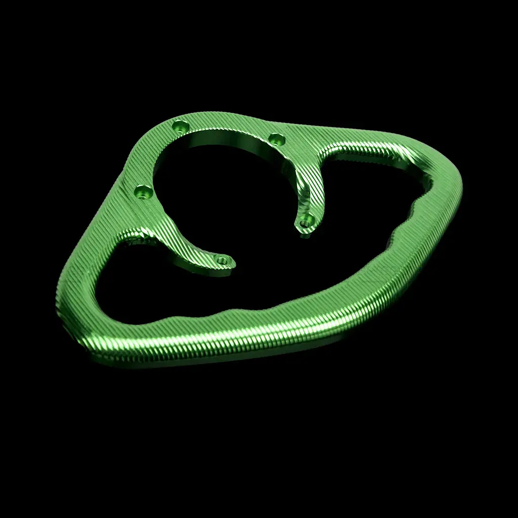 Red Metal Fuel Tank Cover Armrest for Benelli 600 — feature 8