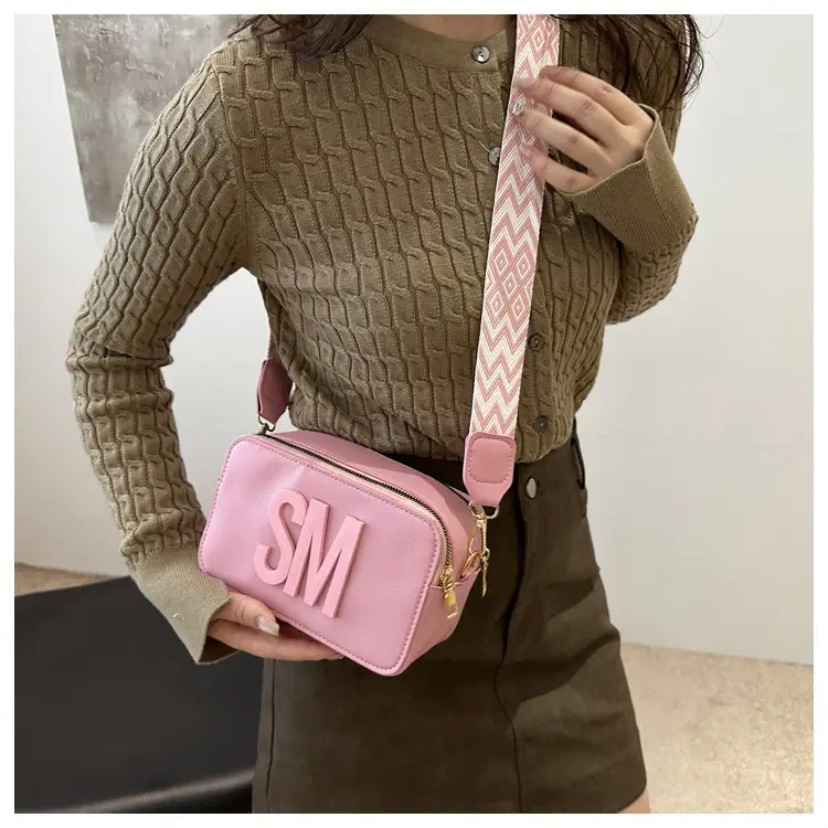 Women Letter Print Shoulder Bag with Zigzag Strap — feature 10