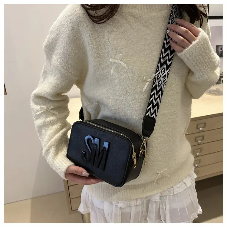 Women Letter Print Shoulder Bag with Zigzag Strap — feature 15