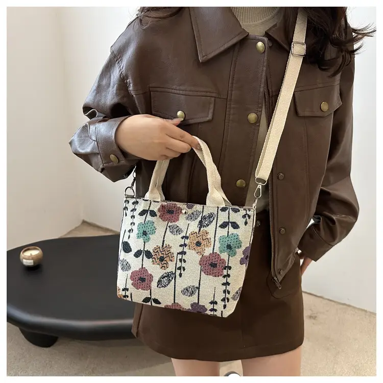 Women's Printed Canvas Shoulder Bag Large Capacity Artistic Design — feature 11