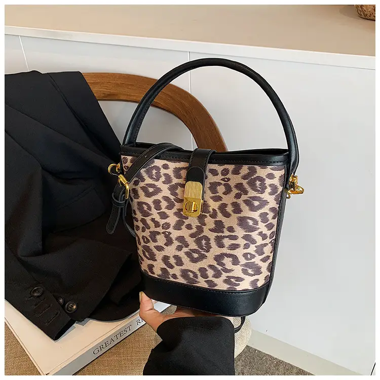 Retro Leopard Print Hand Bag Women 2024 — feature 15