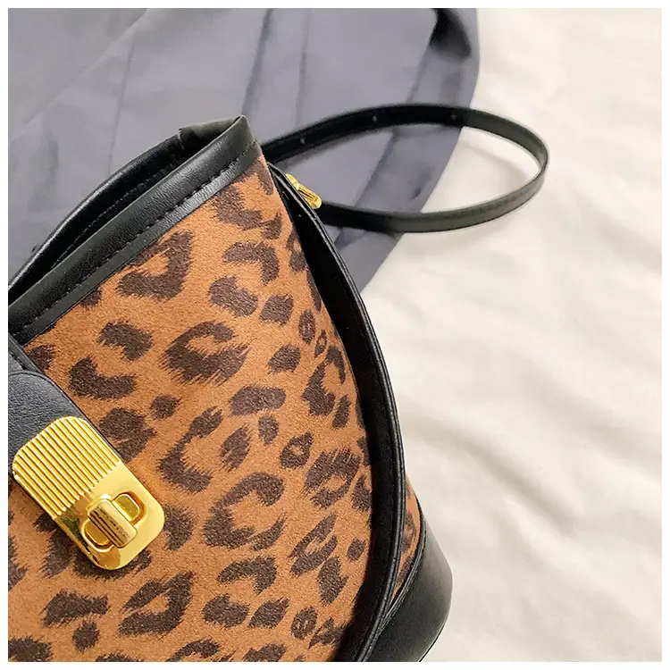 Retro Leopard Print Hand Bag Women 2024 — feature 8