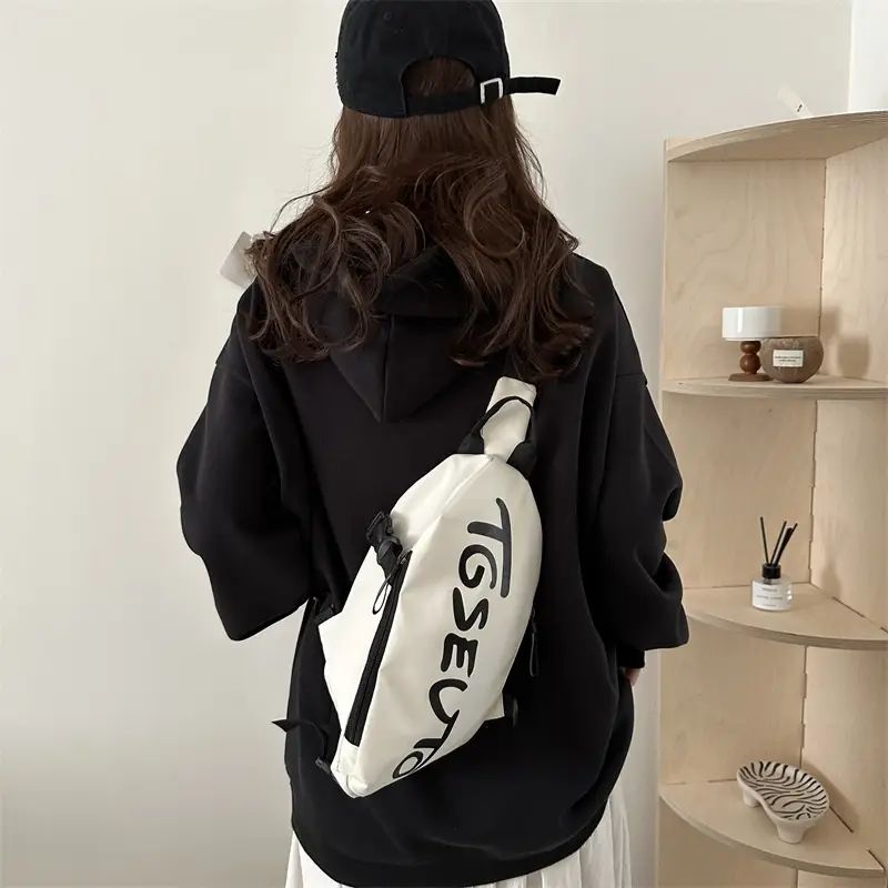 New Sports Leisure Fashion Niche Design Lightweight Small Bag Women's Fashionable Brand Chest Bag Men's Bag Personalized Shoulder Crossbody Bag - Image 4