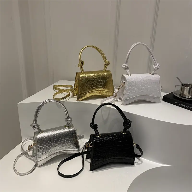 Crocodile Textured Shoulder Bag Women 2024 - Image 8