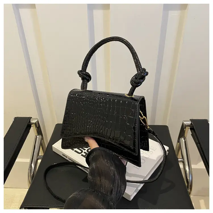 Crocodile Textured Shoulder Bag Women 2024 - Image 4