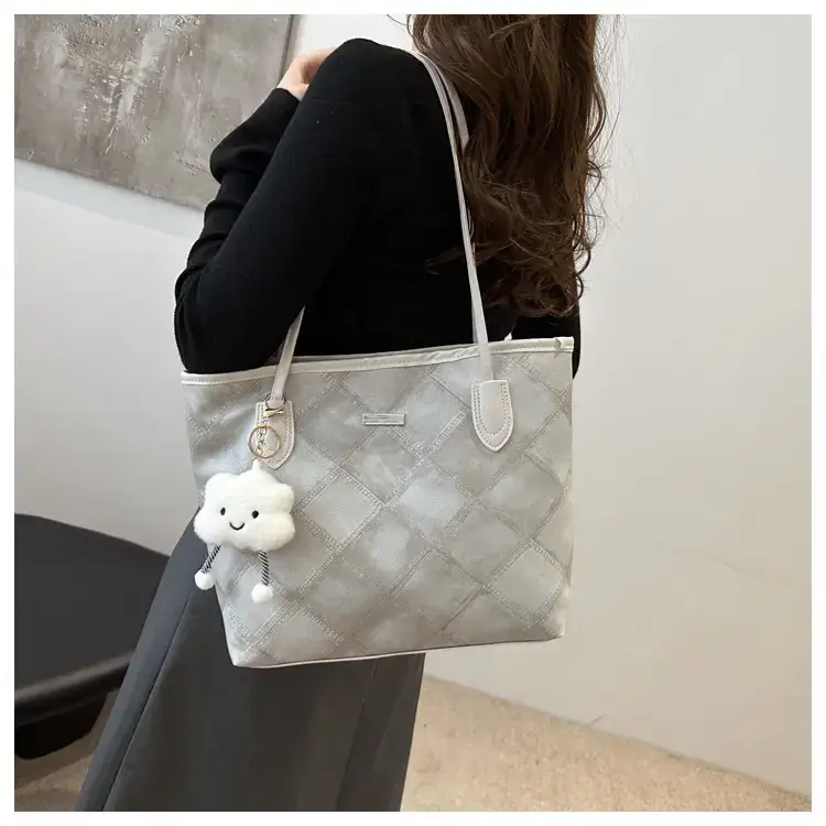 Retro Quilted Shoulder Bag Women 2024 New — feature 11