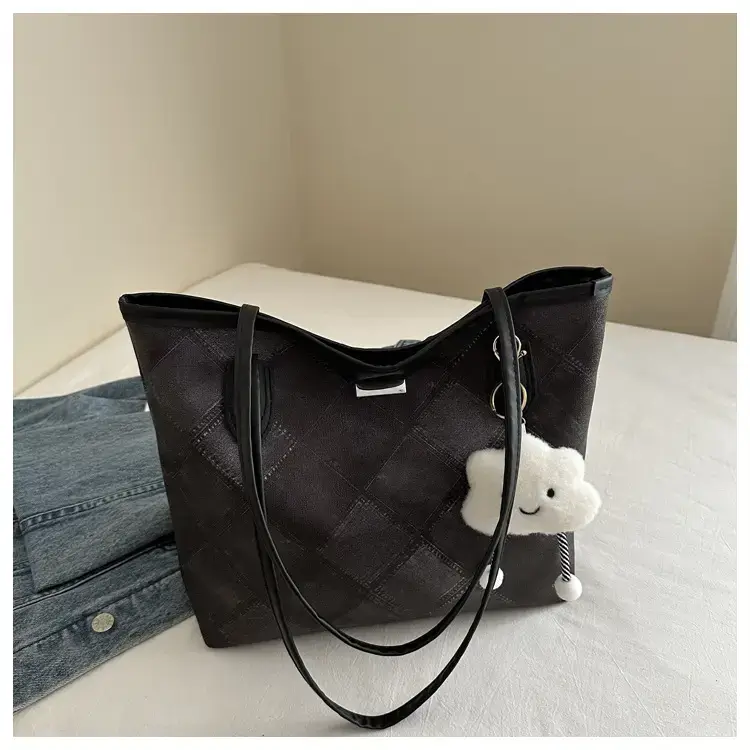 Retro Quilted Shoulder Bag Women 2024 New — feature 23