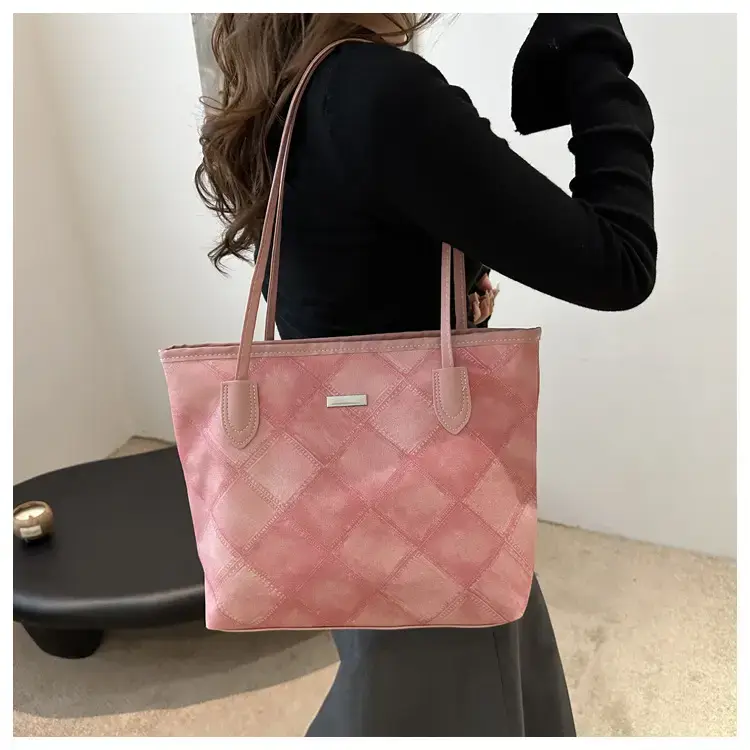 Retro Quilted Shoulder Bag Women 2024 New — feature 9