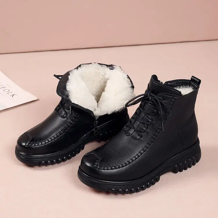 Black Leather Snow Boots with Fleece Lining & Thick Sole — feature 7