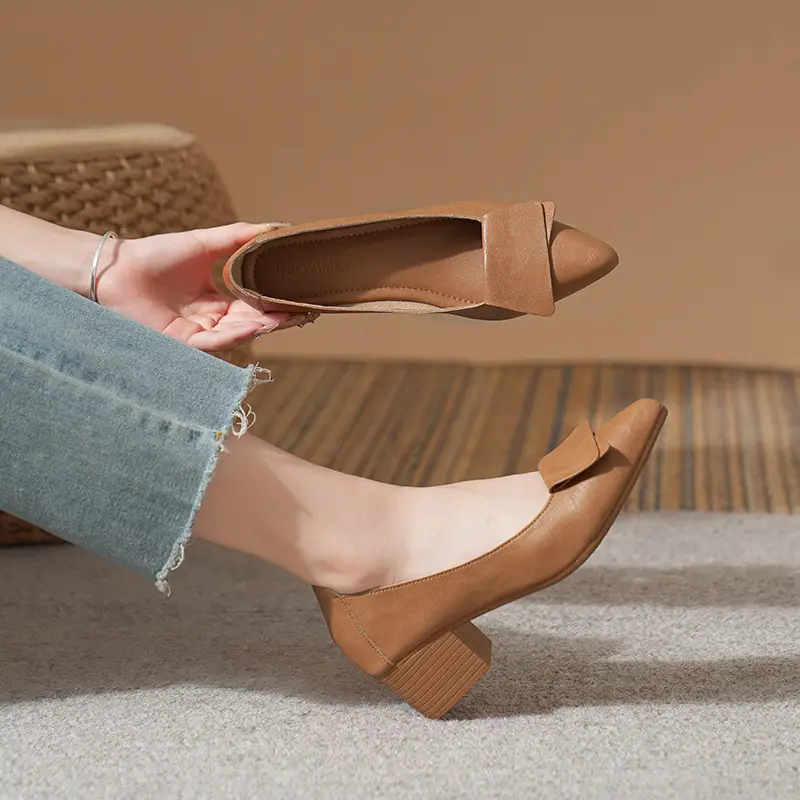 High-Heeled Shoes for Women, Chunky Heel, 2024 New Fairy Style Shallow Mouth Soft Leather Mid-Heel Shoes, Mother's Size Women's Shoes, Grandma Shoes, Versatile - Image 12