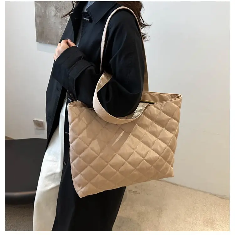 Black Rhombic Shoulder Tote Bag Large Capacity Casual Women
