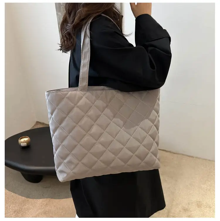 Black Rhombic Shoulder Tote Bag Large Capacity Casual Women — feature 10