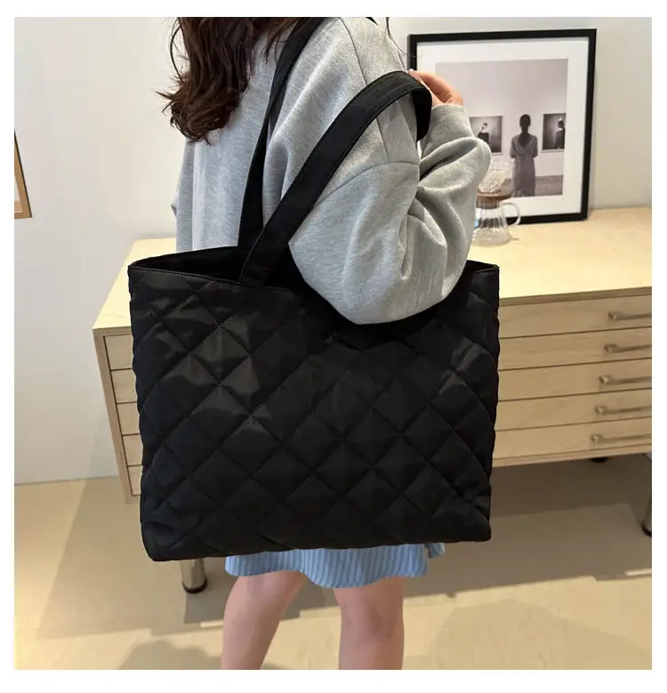 Black Rhombic Shoulder Tote Bag Large Capacity Casual Women — feature 18