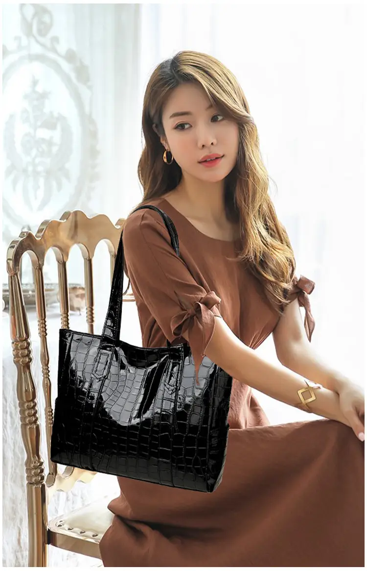 Korean Style Large Capacity Shoulder Tote Bag White — feature 22