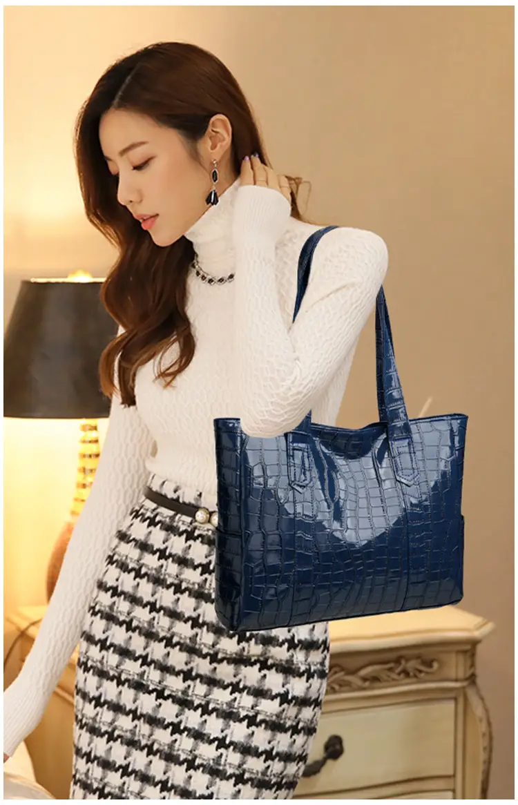 Korean Style Large Capacity Shoulder Tote Bag White — feature 24