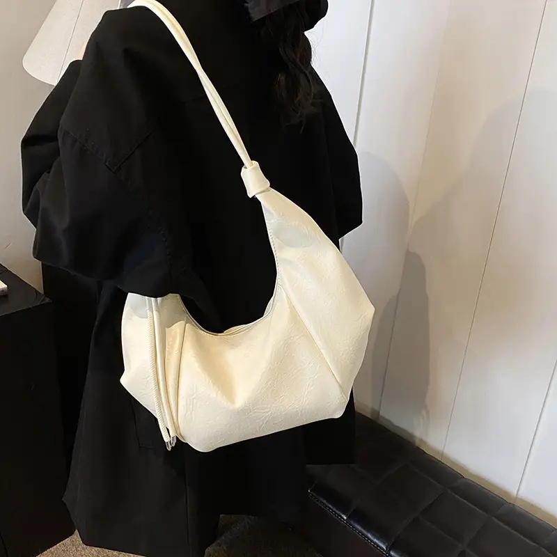 Vintage Brown Leather Shoulder Bag for Women - Image 8