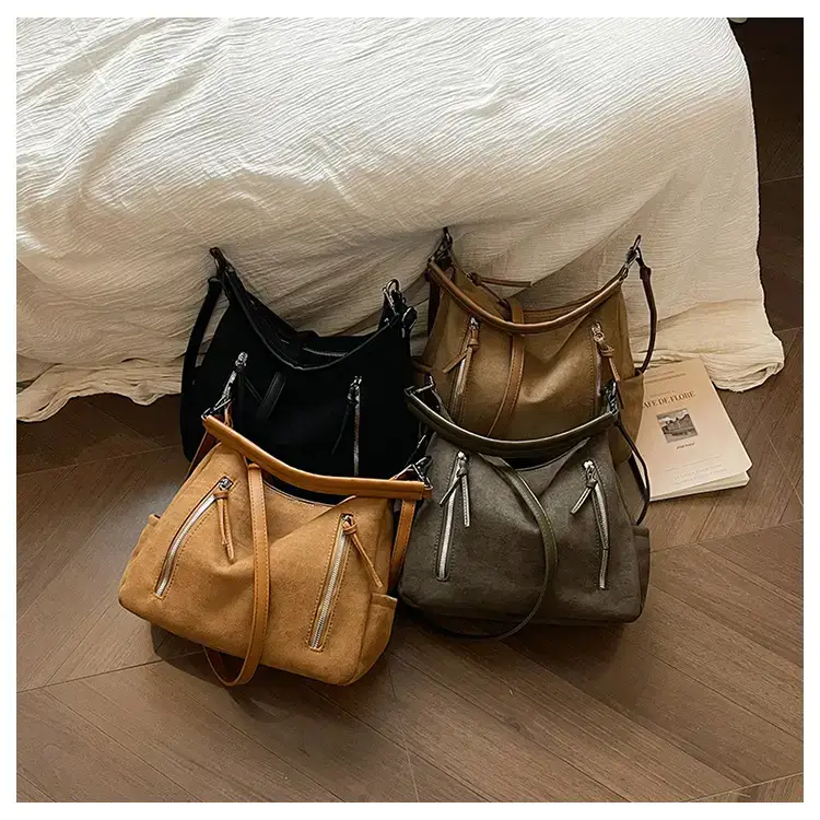 Black Retro Fashion Women's Shoulder Bag 2024 — feature 1