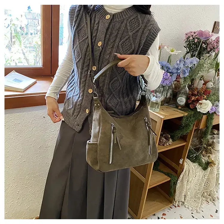 Black Retro Fashion Women's Shoulder Bag 2024 — feature 7