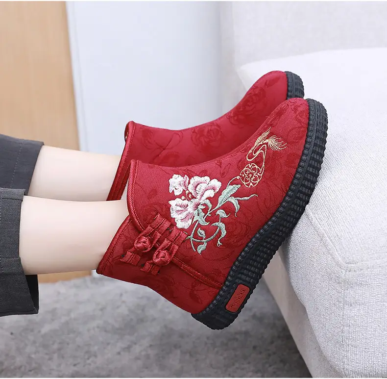 Winter Old Beijing Cloth Shoes Women's Cotton Shoes Ethnic Style Short Boots fleece-lined Warm Mother Shoes Chinese Style Embroidered Women's Cotton Boots — feature 16
