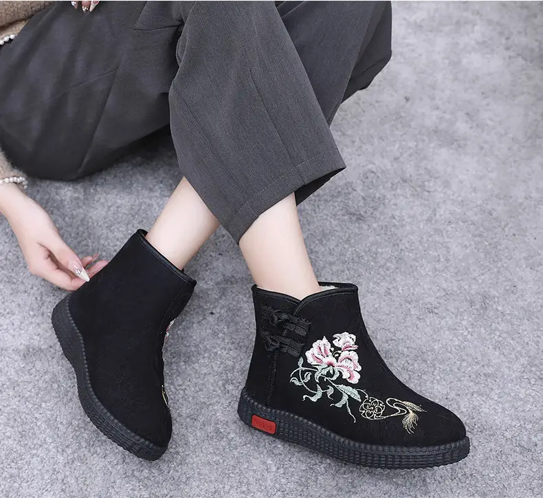 Winter Old Beijing Cloth Shoes Women's Cotton Shoes Ethnic Style Short Boots fleece-lined Warm Mother Shoes Chinese Style Embroidered Women's Cotton Boots — feature 24