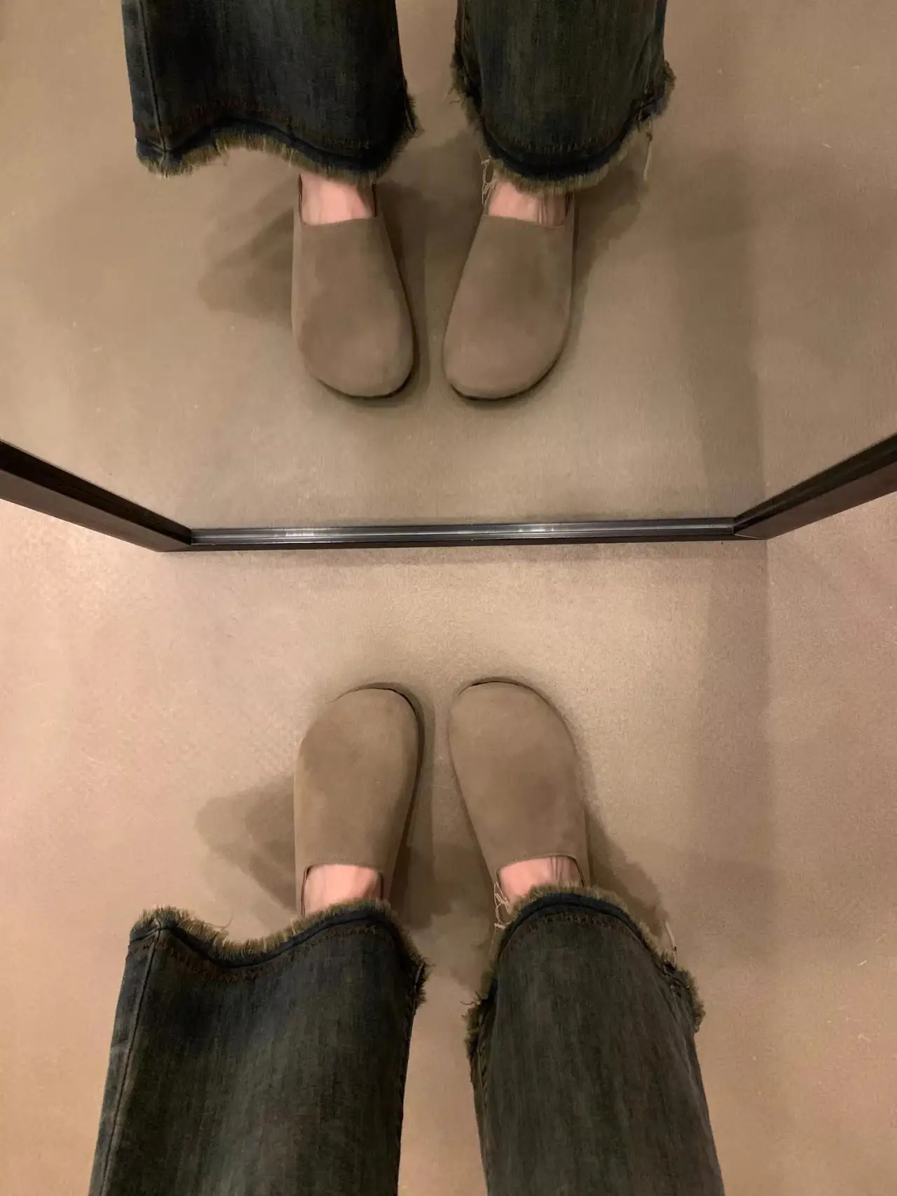 French Style Vintage Slip-On Flats for Women 2024 — feature 1