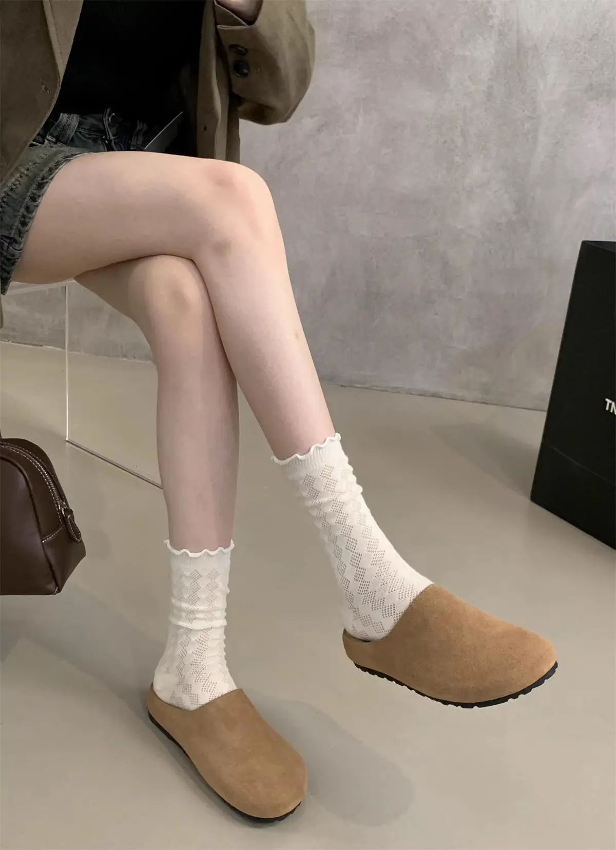 French Style Vintage Slip-On Flats for Women 2024 — feature 11