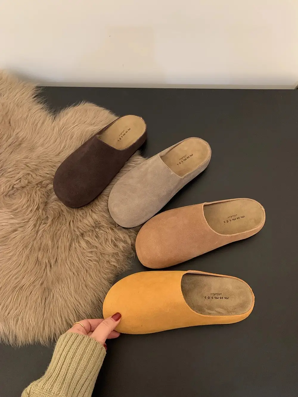 French Style Vintage Slip-On Flats for Women 2024 — feature 5