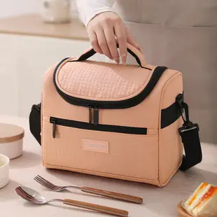 Portable Lunch Bag with Curved Ice Cover for Office Students — feature 5