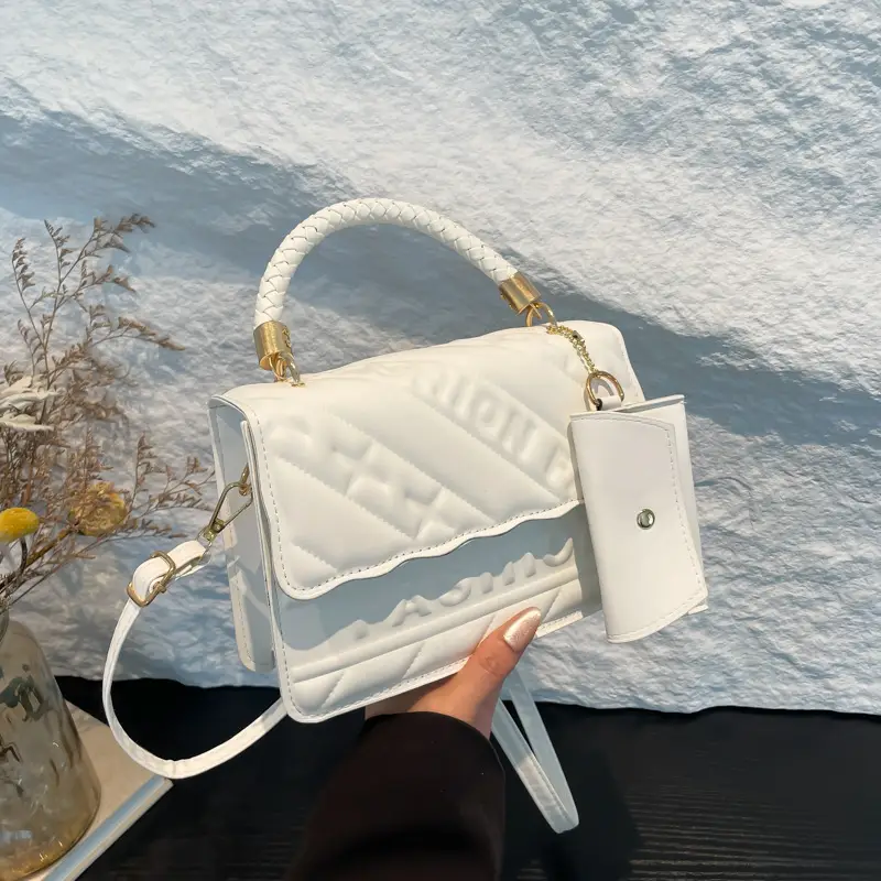 Green Quilted Crossbody Handbag for Women