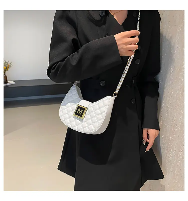 Pink Diamond Chain Shoulder Bag for Women 2024 — feature 13