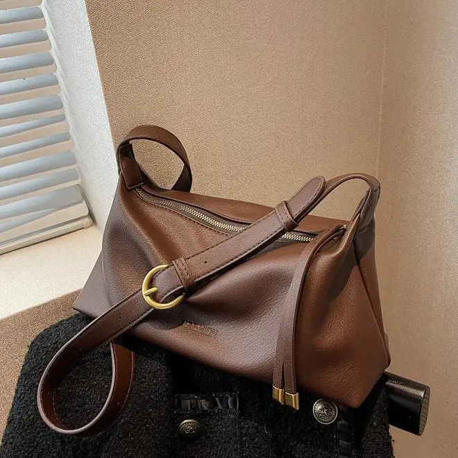 Women's Brown Leather Shoulder Bag with Gold Clasp