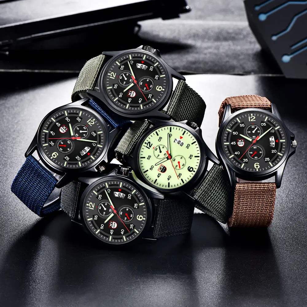 Men's Green Dial Date Quartz Silicone Band Watch - Image 9