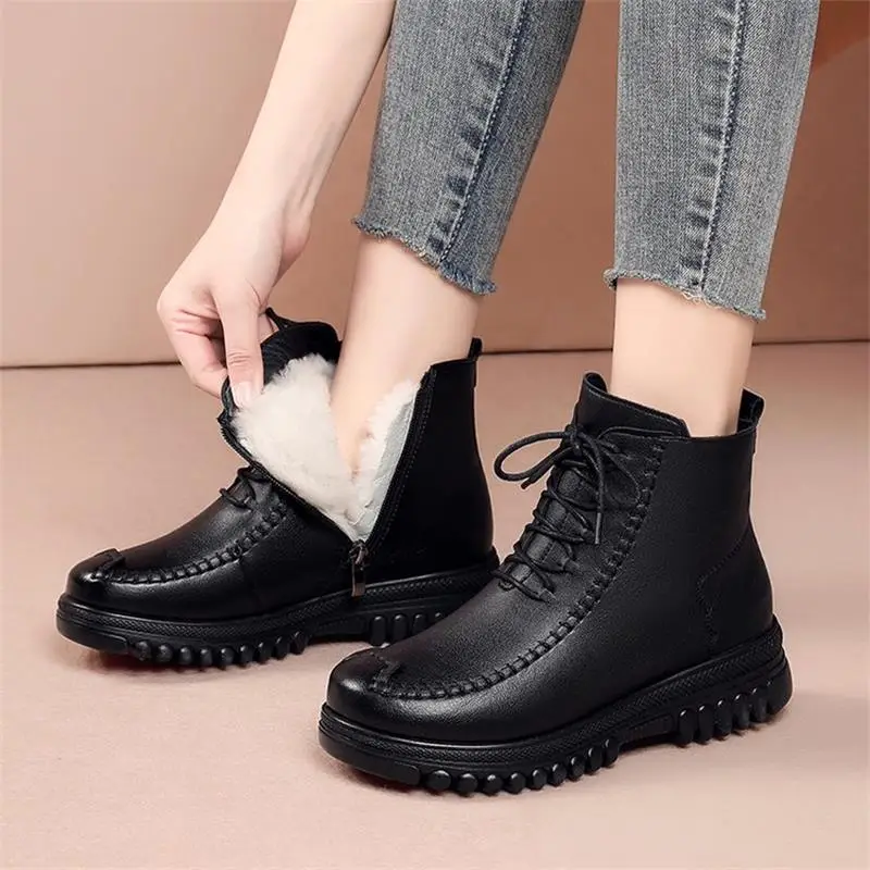 Black Leather Snow Boots with Fleece Lining & Thick Sole - Image 3
