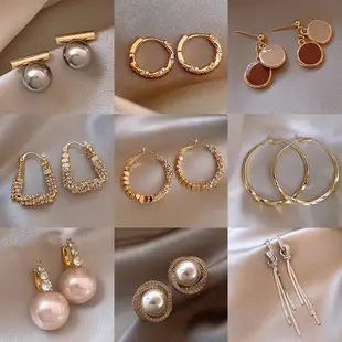 S925 silver needle European and American exaggerated plain ring earrings women's high-end light luxury Joker simple temperament earrings wholesale — feature 2
