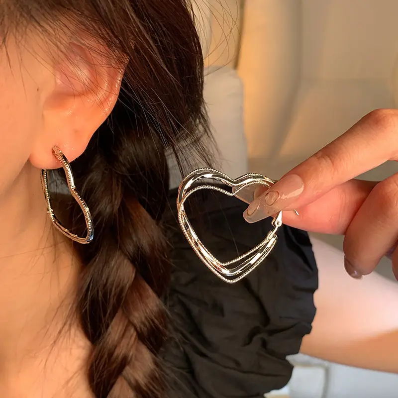 S925 silver needle European and American exaggerated plain ring earrings women's high-end light luxury Joker simple temperament earrings wholesale — feature 38