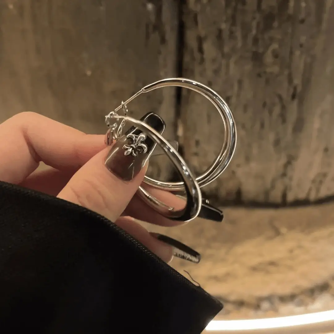 S925 silver needle European and American exaggerated plain ring earrings women's high-end light luxury Joker simple temperament earrings wholesale — feature 73
