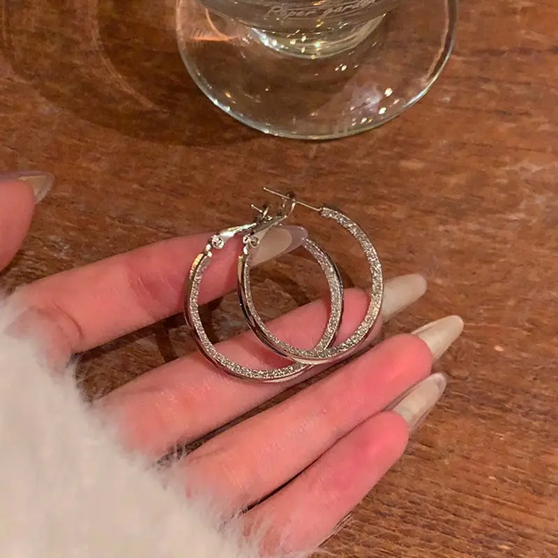 S925 silver needle European and American exaggerated plain ring earrings women's high-end light luxury Joker simple temperament earrings wholesale